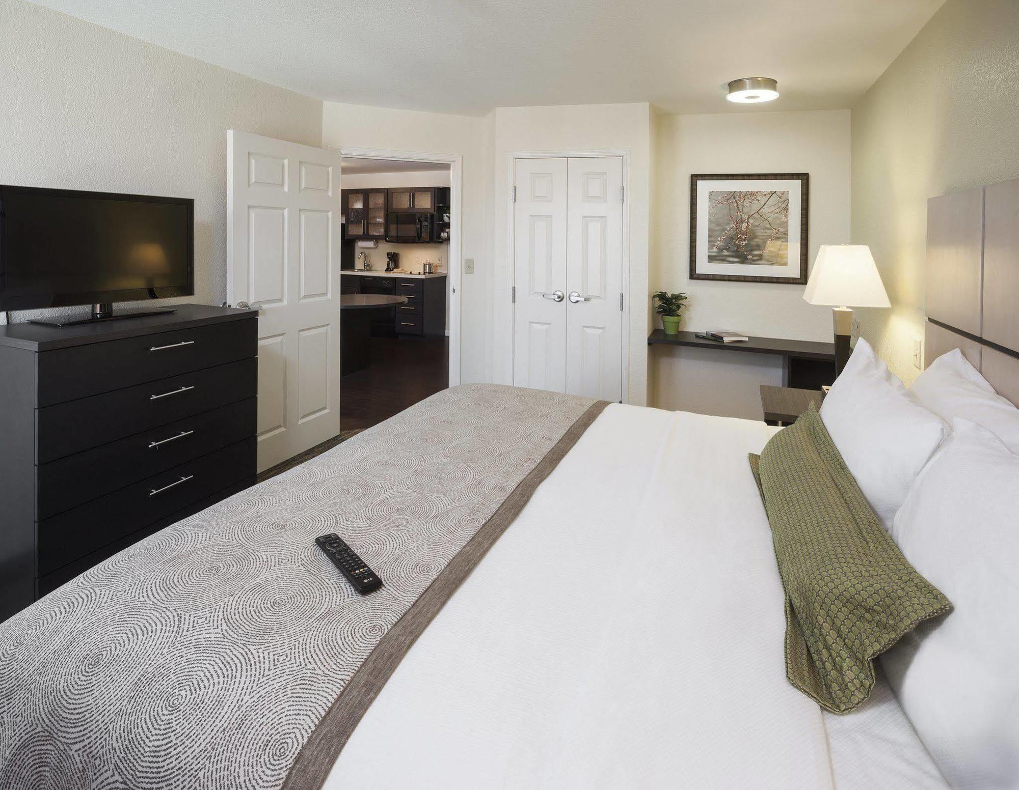 Candlewood Suites Auburn By Ihg Zewnętrze zdjęcie