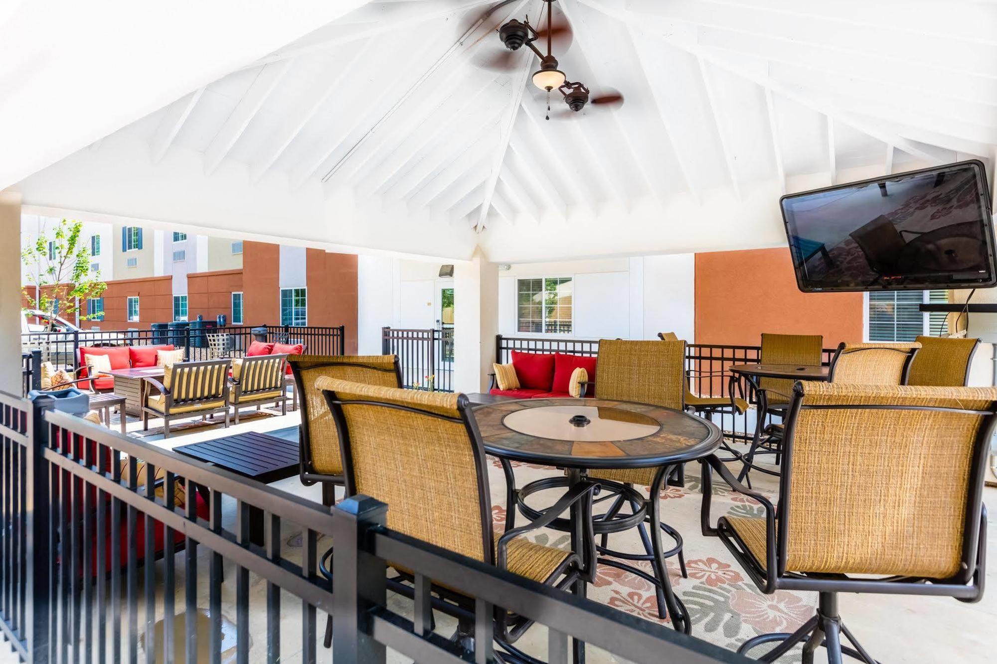 Candlewood Suites Auburn By Ihg Zewnętrze zdjęcie